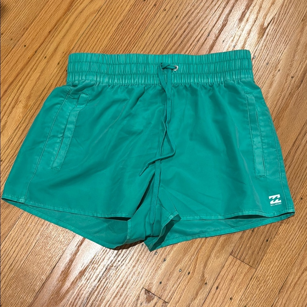 Billabong Sol Searcher shorts NWT